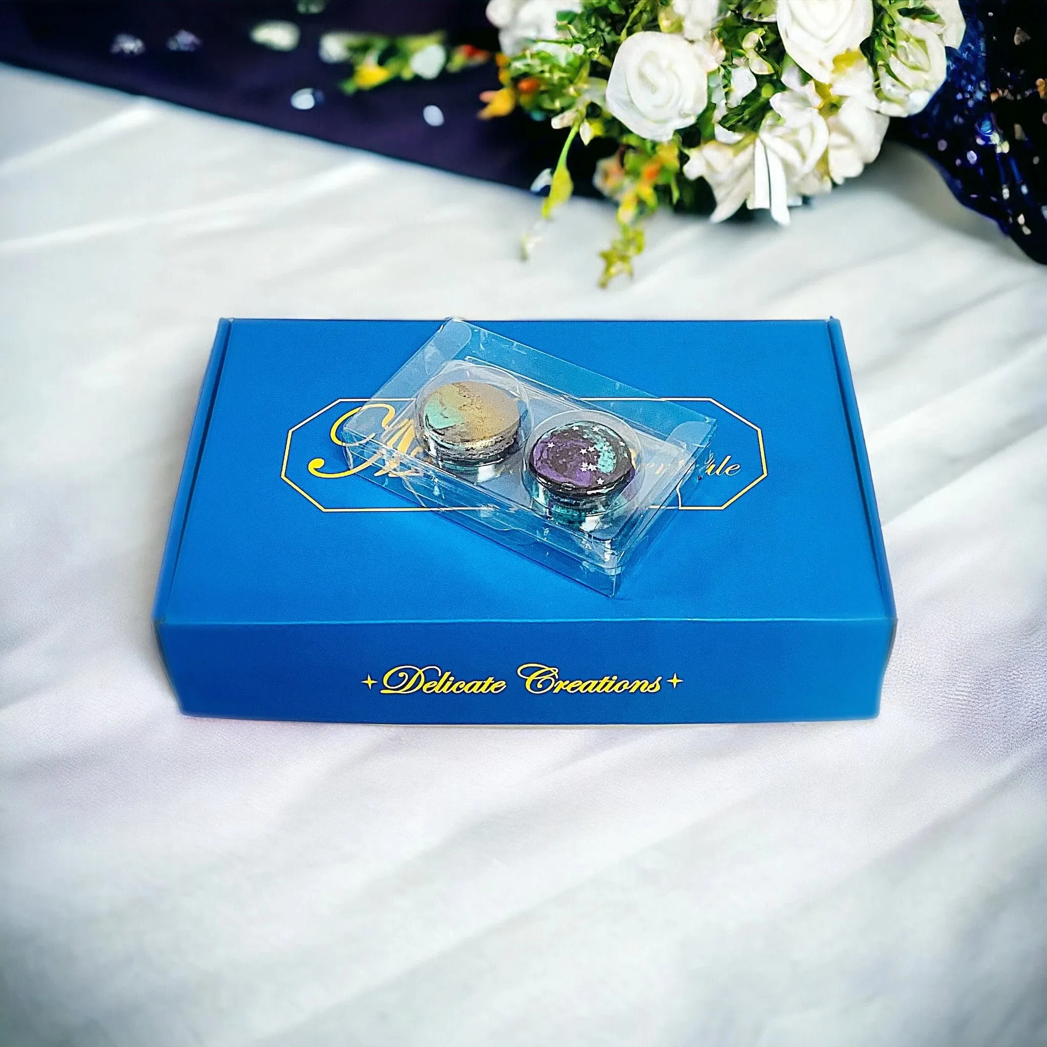 Elegant Horizontal Presentation Wedding Favor Box with Customizable Macarons