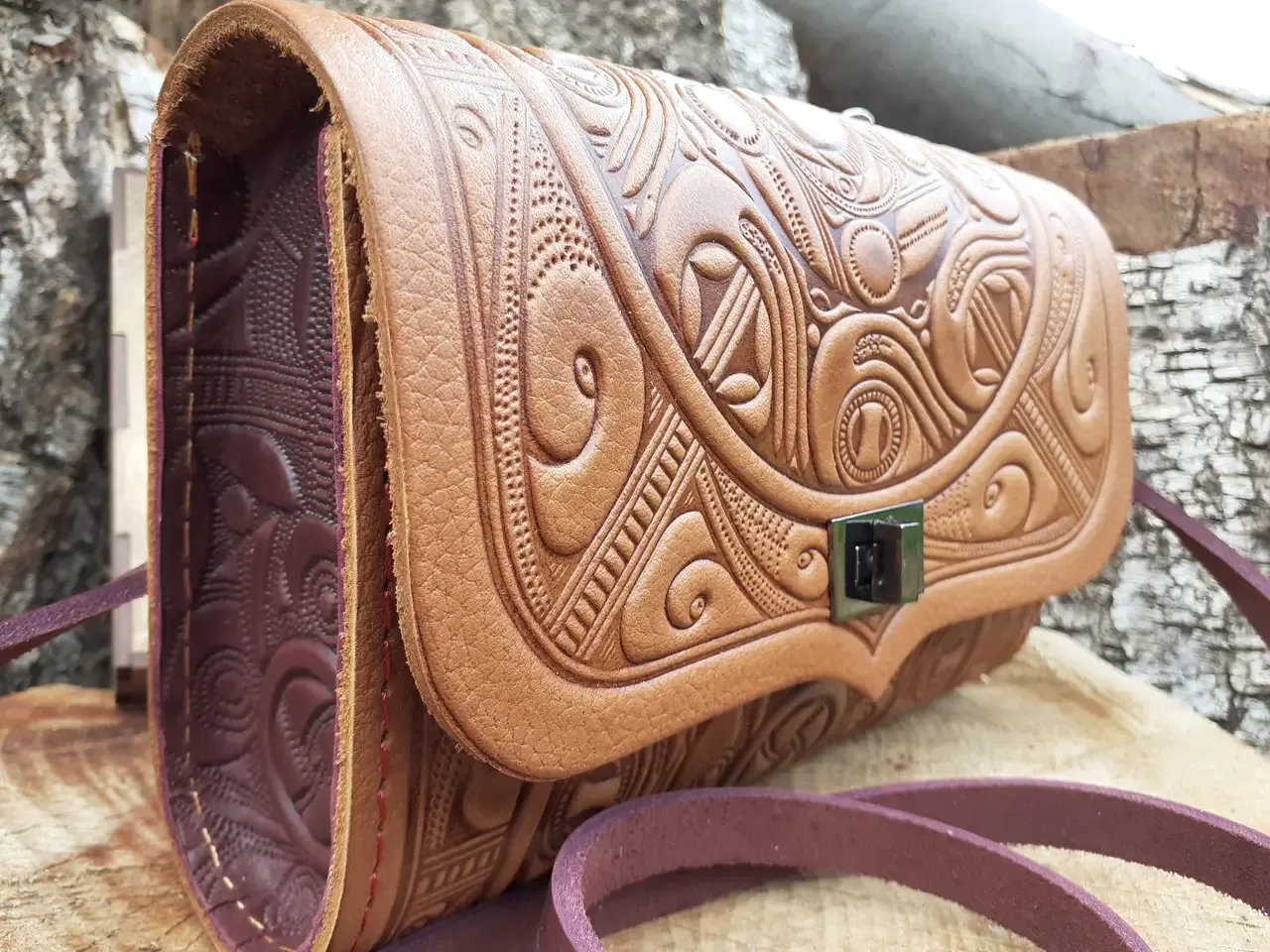 Handmade women's leather bag with gift packaging