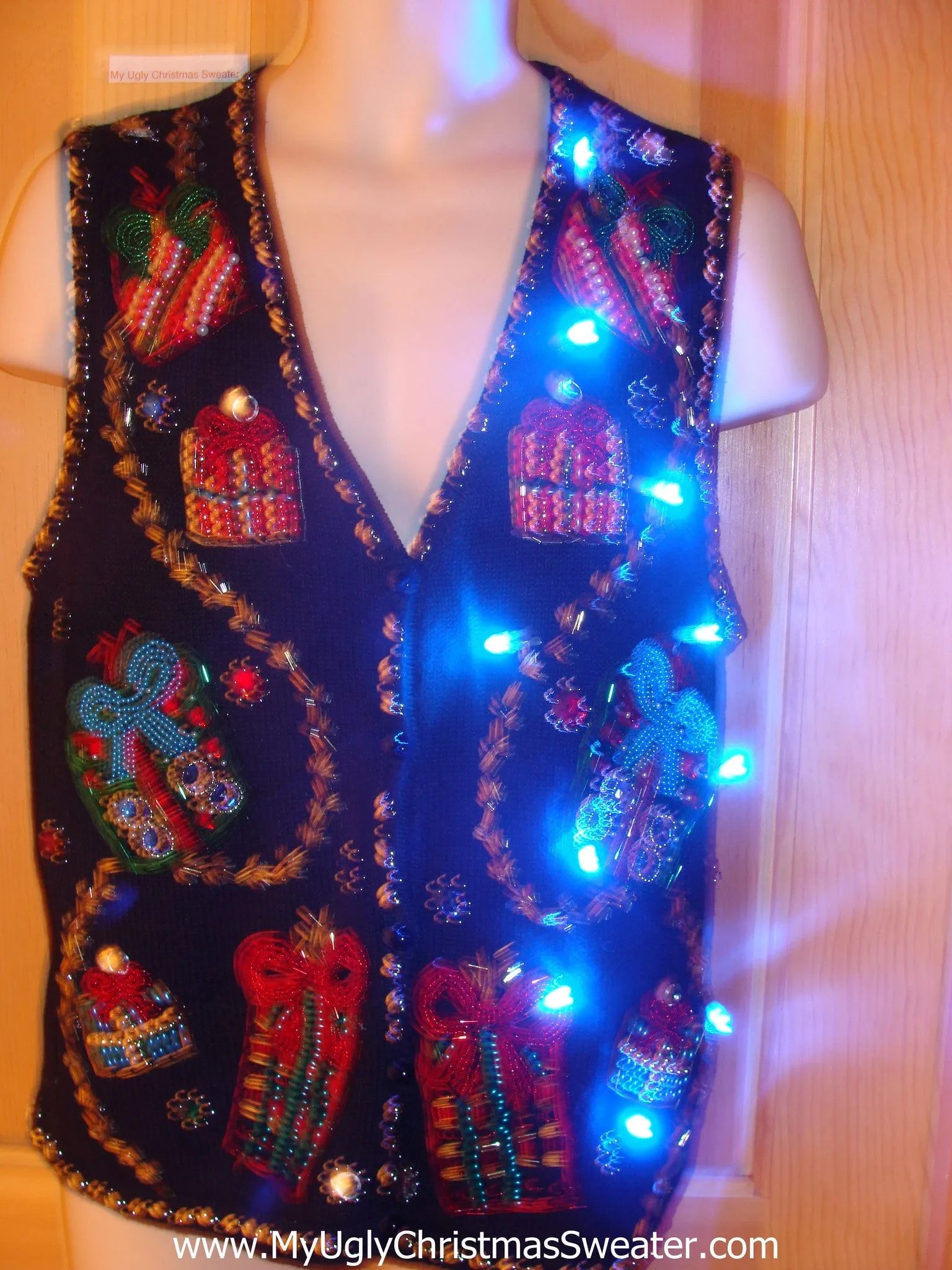 Light Up Ugly Xmas Sweater Vest with Cheesy Gifts