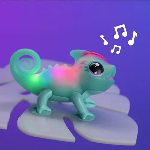 Little Live Pets Bright Light Chameleon 'Sunny' Pack